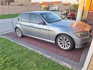 320D BMW E90