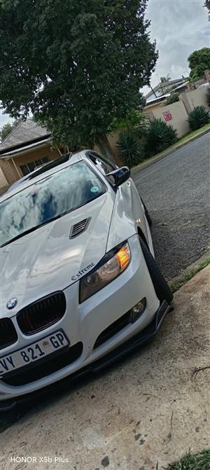 2010 320i bmw