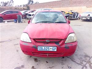 2005 Kia rio automatic stripping for spares