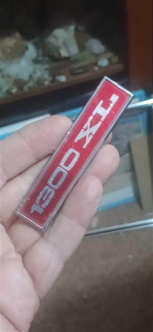 Escort, 1300 XL badge