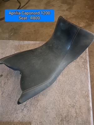 Aprilia Caponord 1200 seat