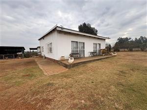 Small Holding For Sale in Valley Settlements A H