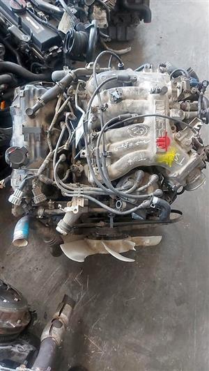 NISSAN VG33 AND VG30 ENGINES FOR SALE
