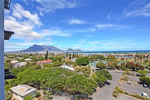 Charming apartment with amazing views and lucrative Air BnB