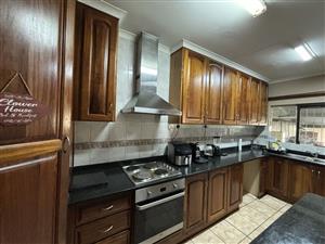 Townhouse For Sale in Aquapark