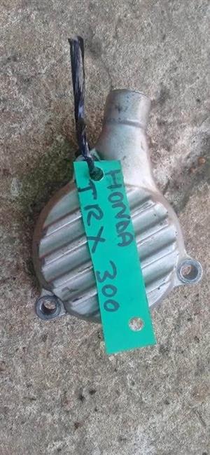 Honda TRX 300 cover. Meyerton bike scrapyard new and secondhand spares and accessories.