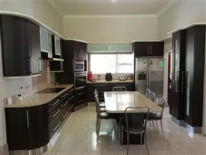 Dream Family Home in Vanes Estate!