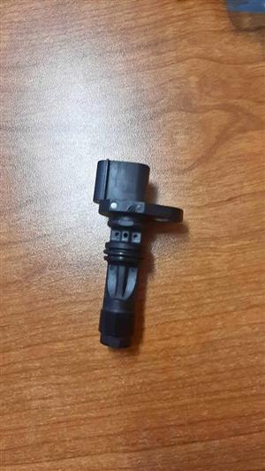 NISSAN NAVARA CRANK SENSOR. BRAND NEW. FOR VARIOUS OTHER CARS TOO.