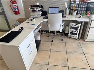 Various pieces of office furniture - make an effect