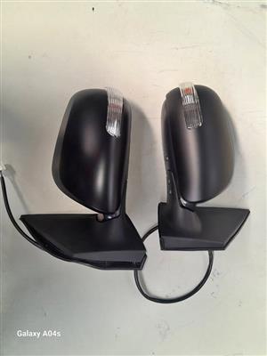 TOYOTA QUEST BOTH SIDES DOOR MIRROR WITH INDICATORS FOR SALE 