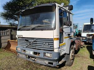 Vovlo fl6 truck stripping for spares