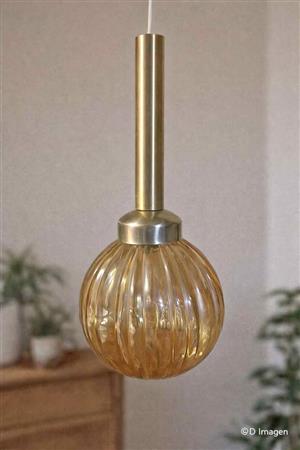 Pendant light