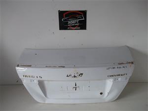 Chevrolet Aveo LS Bootlid