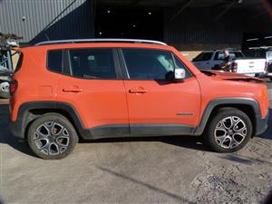 Jeep Renegade 1.4 TJet LTD Manual Orange - 2015 STRIPPING FOR SPARES