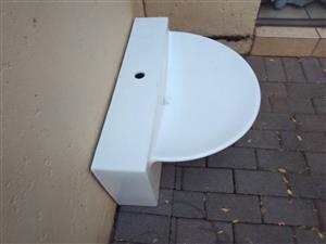 Porcelain Bathroom Basin for sale 