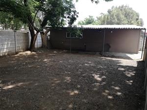 Beautiful house with flat located walking distance to Sasol Firm and Sasol College!!