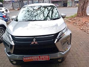 2023 MITSUBISHI XPANDER 1,5 MANUAL  7 SEATER PETROL SILVER REVERSE CAMERA  SERVICE BOOK  4800