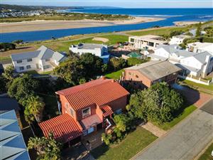House For Sale in Still Bay West