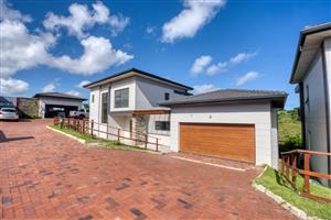 Modern Townhouse in Palm Lakes Estate