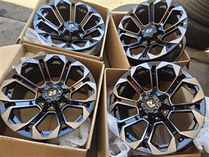 Bakkie mags size 17 pcd 6/139 brand new 