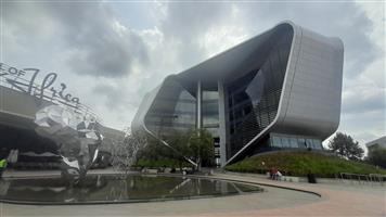 Elevate Your Brand Above the City 432m White Box Office at Gateway West