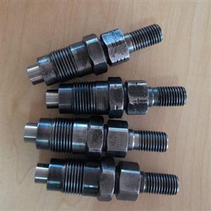 KIA 2700 DIESEL INJECTORS