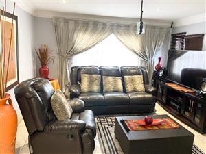 House For Sale in Daveyton