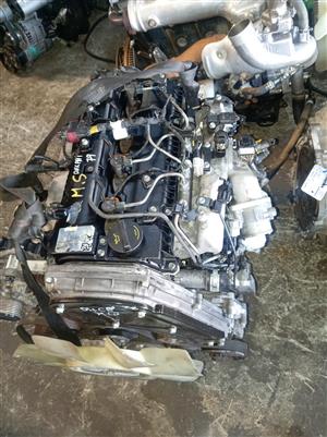 HYUNDAI H1 D4CB ENGINES FOR SALE 