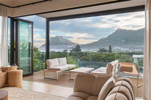 House For Sale in Scott Estate