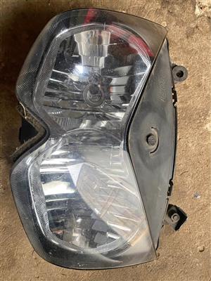 Kawasaki ER 6 headlight.Meyerton bike scrapyard new and secondhand spares and accessories.