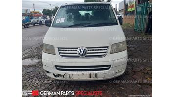 2006 VOLKSWAGEN t5 kombi 2.0 tdi  NOW STRIPPING FOR SPARES 