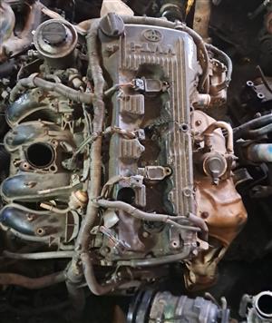 COMPLETE IMPORTED USED TOYOTA HILUX 2.0L VVTI 1TR ENGINE FOR SALE