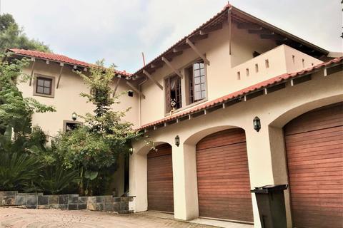House For Sale in Groenkloof
