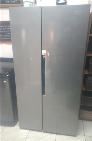 Defy Nature light Dounle Door Fridge / Freezer.