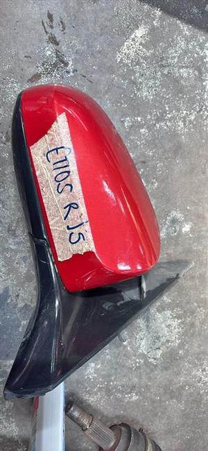 Toyota etios right manual mirror