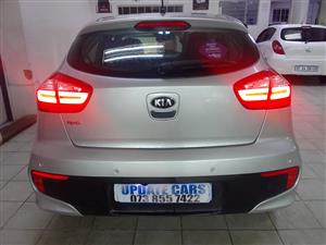 2015 KIA RIO 1.4 TEC HATCHBACK  51 000km  SiLVER  MANUAL   Leather interior  bluetooth  Rev