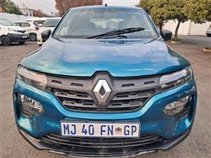 2025 modal Renault Kwid hatchback manual Transmission petrol 1.0 engine Capacity mileage 24000km