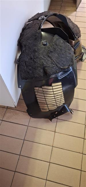 2019 RANGE ROVER VELAR FENDER LINER AVAILABLE FOR SALE 