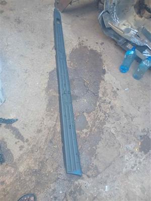 Vw Amarok/fordranger top side skate cover