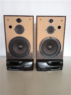 Pioneer S-J25D Speakers