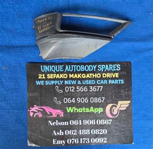 VW Tiguan Right Front Corner Bumper