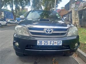 2010 Toyota Fortuner 3.0 D4D Manual, Black, 320,000kms Nothing to Fix