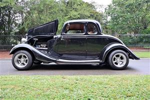 1934 Ford Hotrod 5 Window
