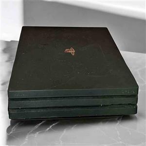 PS4 PRO READ DESCRIPTION