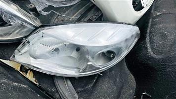 Renault Sandero headlight 2009/12