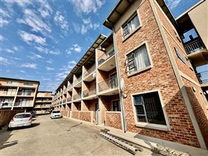 Modern 1-Bedroom Flat in The Lofts—Prime Spot, Smart Buy