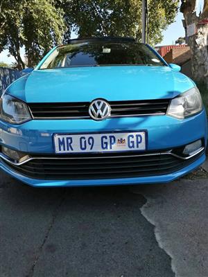 2014 Volkswagen Polo 6 R manual transmission 1.4 comfortline with sun roof