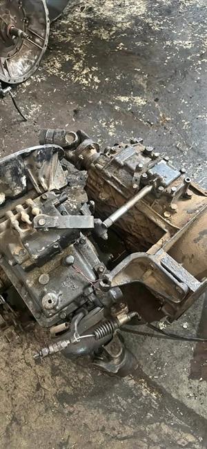 Truck gearboxes for sale