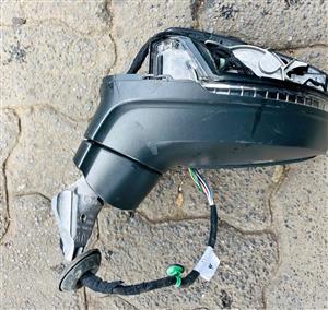 VW Tiguan side mirror 2018