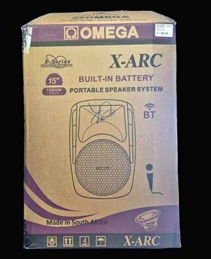 15" Bluetooth Rechargeable portable Speaker with mic,  New with warranty and FREE DELIVERY